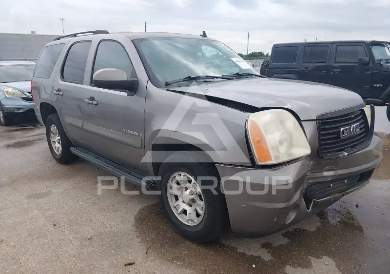 2007 GMC YUKON фото