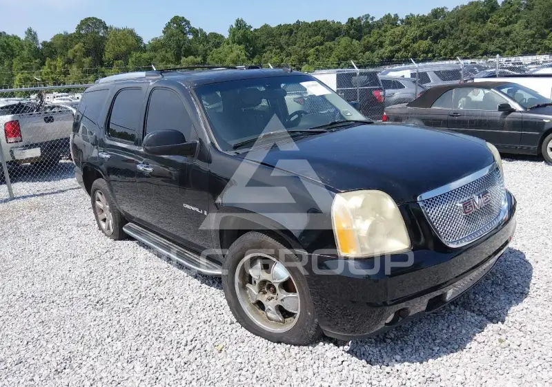 2007 GMC YUKON фото