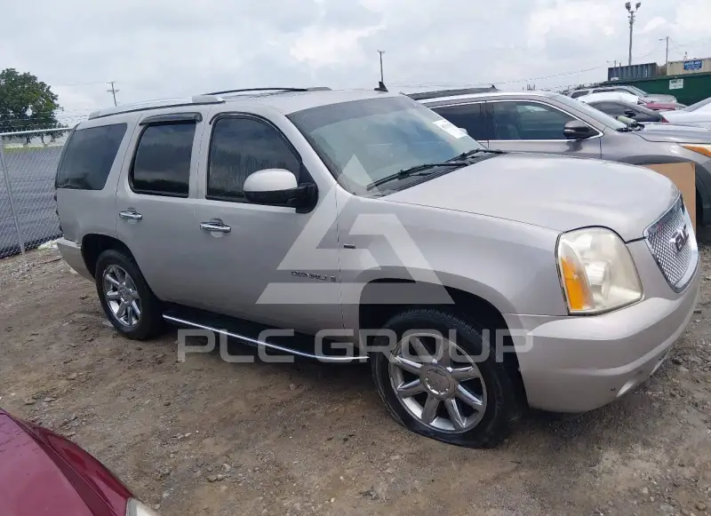 2007 GMC YUKON фото