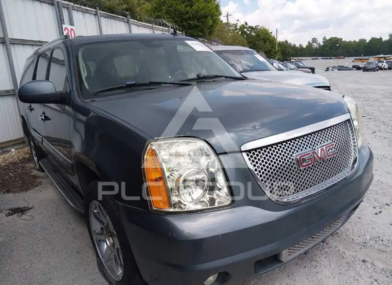 2007 GMC YUKON фото