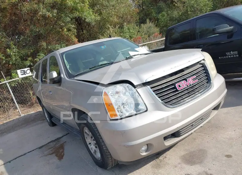 2007 GMC YUKON фото