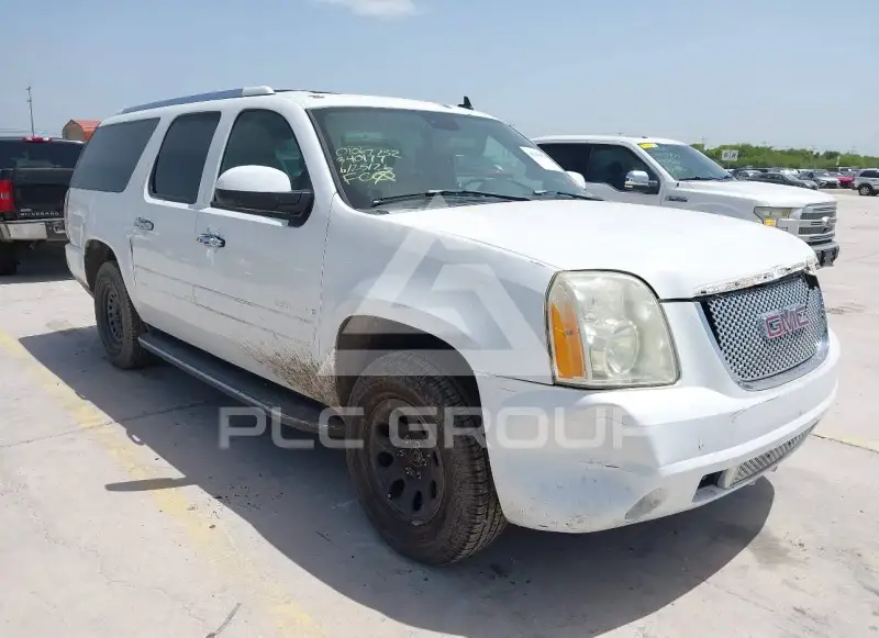 2007 GMC YUKON фото