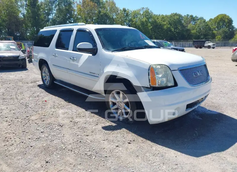 2007 GMC YUKON фото