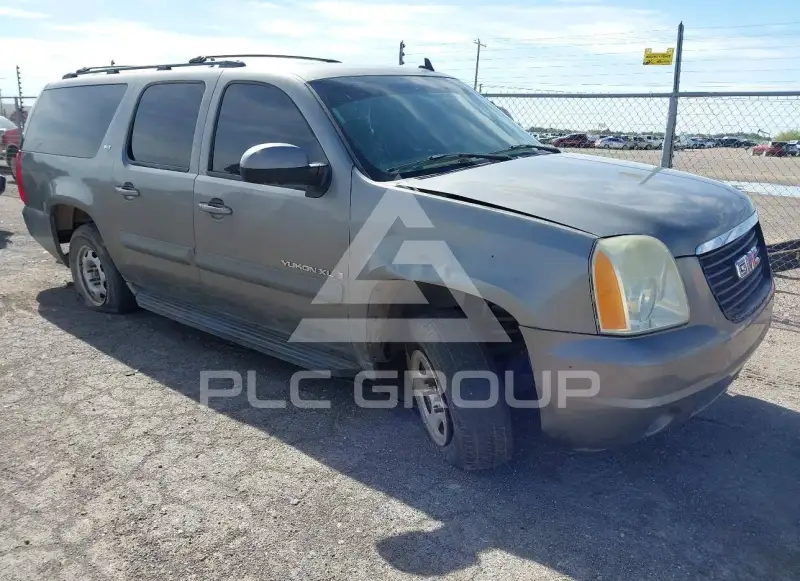 2007 GMC YUKON фото