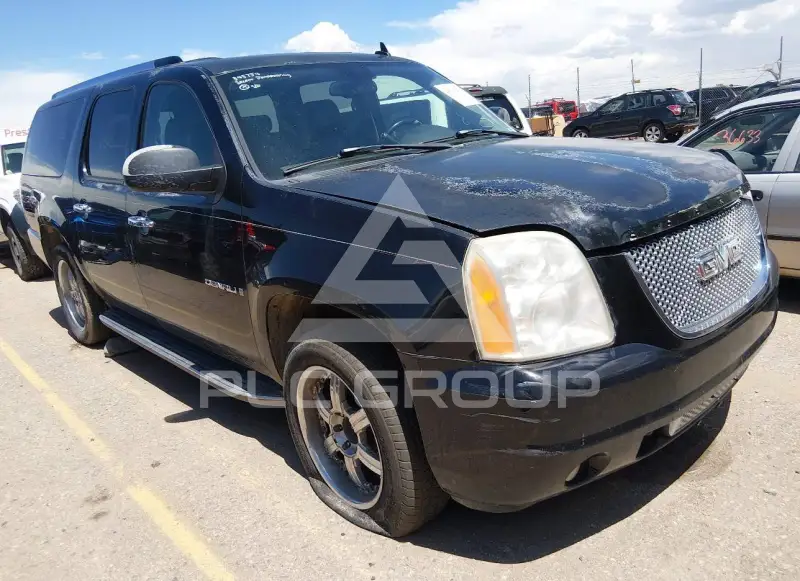 2007 GMC YUKON фото