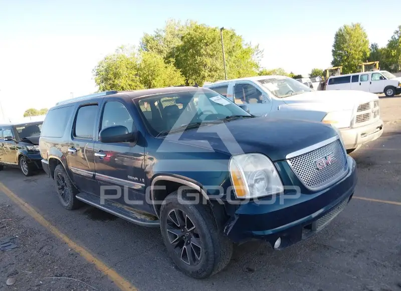 2007 GMC YUKON фото