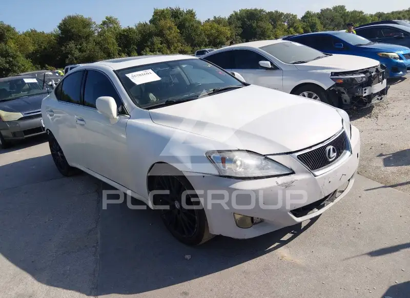 2007 Lexus IS250 photo