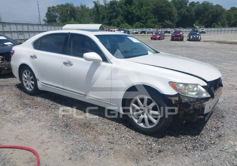 2007 Lexus LS460 photo