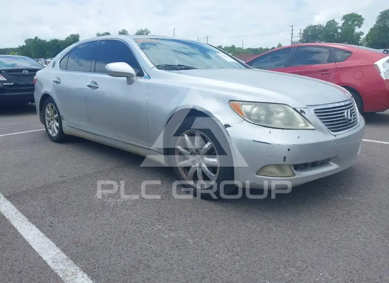 2007 Lexus LS460 photo