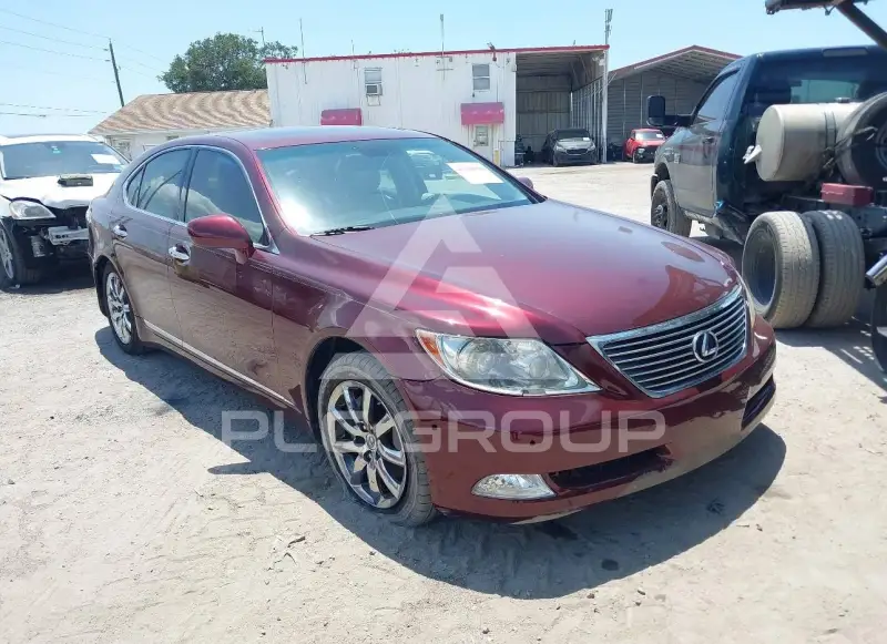 2007 Lexus LS460 photo