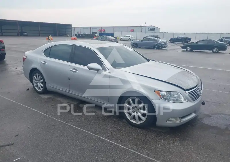 2007 Lexus LS460 photo