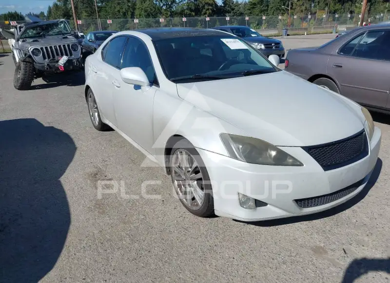 2007 Lexus IS350 photo