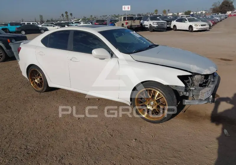 2007 Lexus IS350 photo