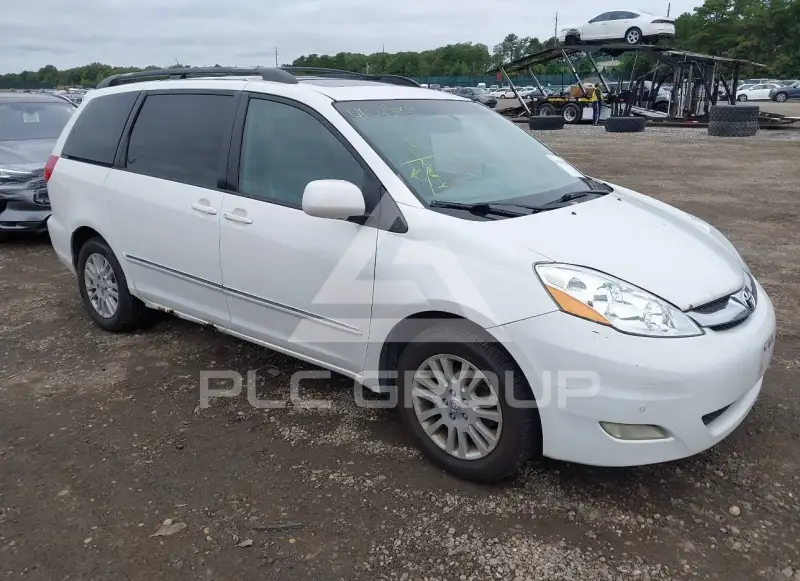 2007 Toyota SIENNA photo