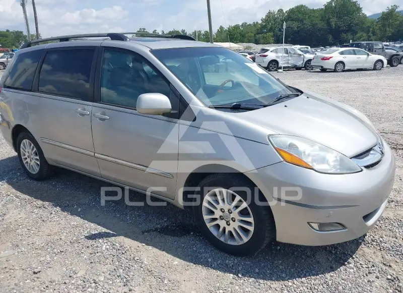 2007 Toyota SIENNA photo
