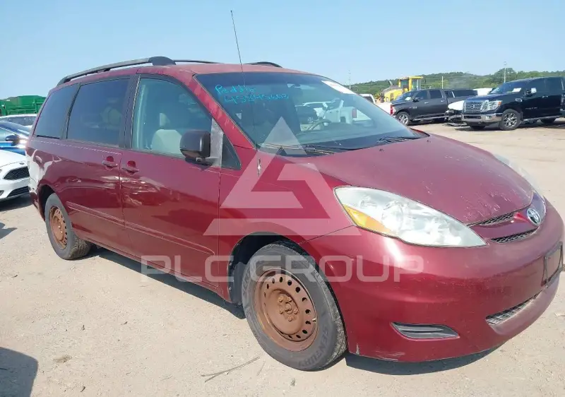 2007 Toyota SIENNA photo
