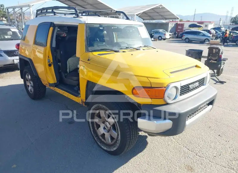 2007 Toyota FJ Cruiser photo