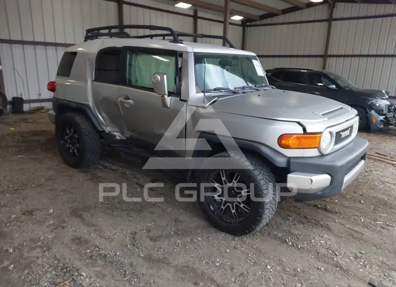 2007 Toyota FJ Cruiser фото