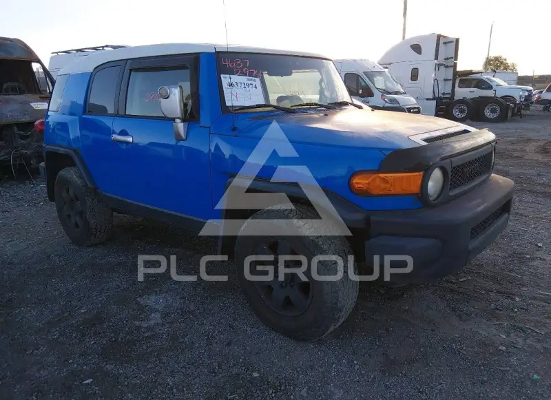 2007 Toyota FJ Cruiser photo