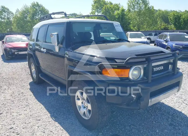 2007 Toyota FJ Cruiser фото