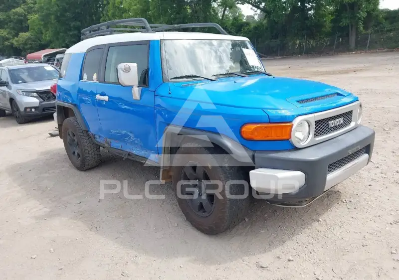 2007 Toyota FJ Cruiser фото