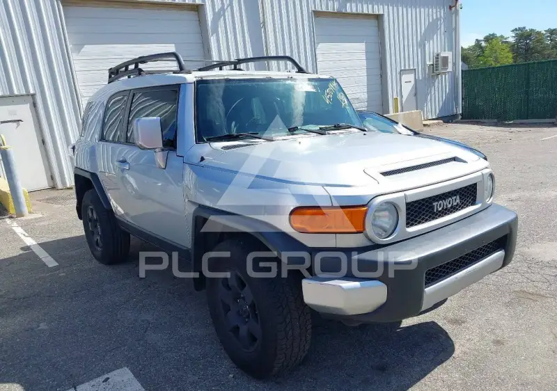 2007 Toyota FJ Cruiser фото
