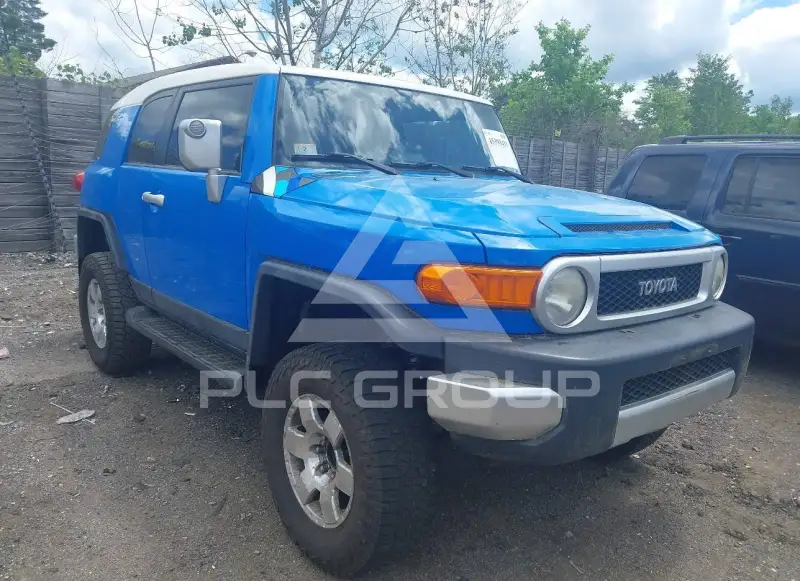 2007 Toyota FJ Cruiser photo
