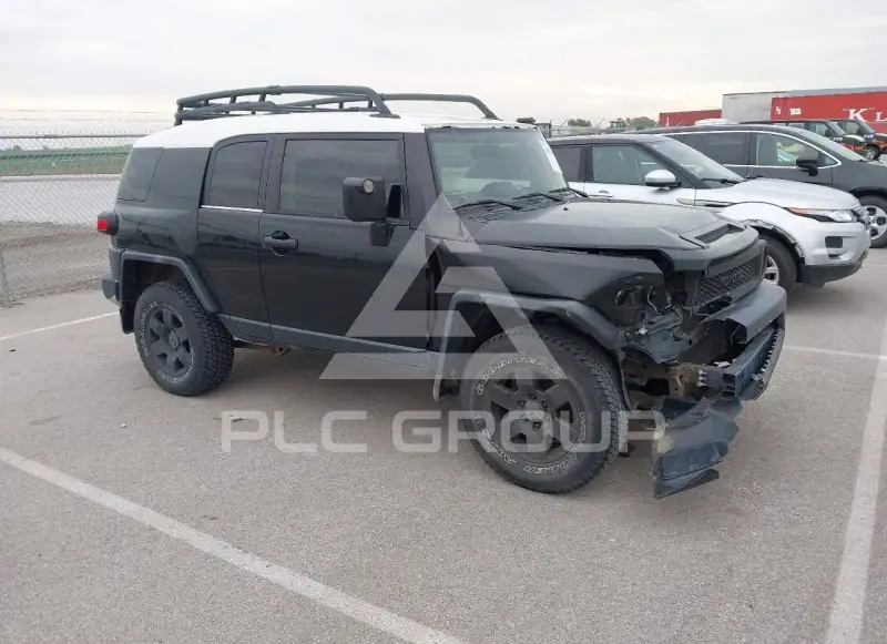 2007 Toyota FJ Cruiser photo