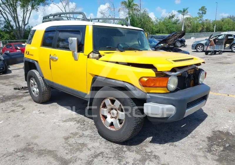 2007 Toyota FJ Cruiser фото