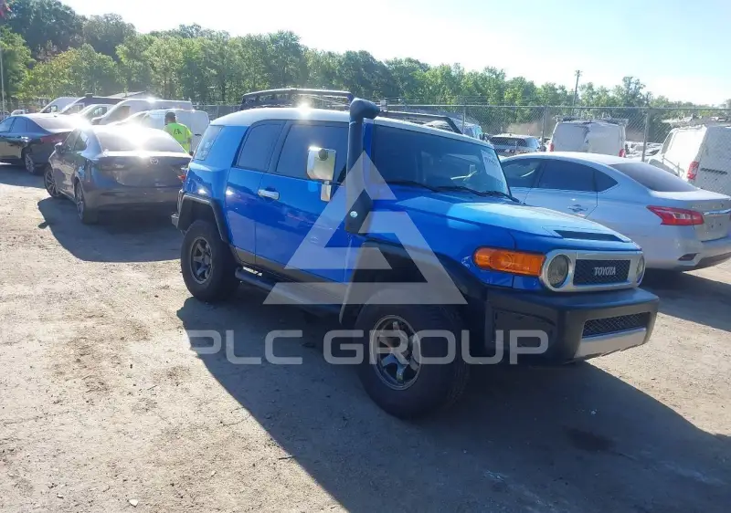 2007 Toyota FJ Cruiser photo