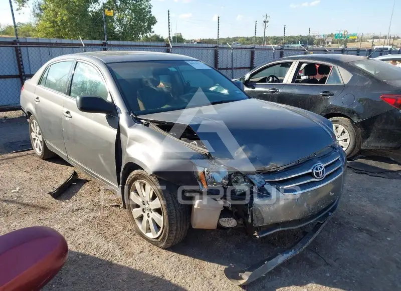 2007 Toyota AVALON photo
