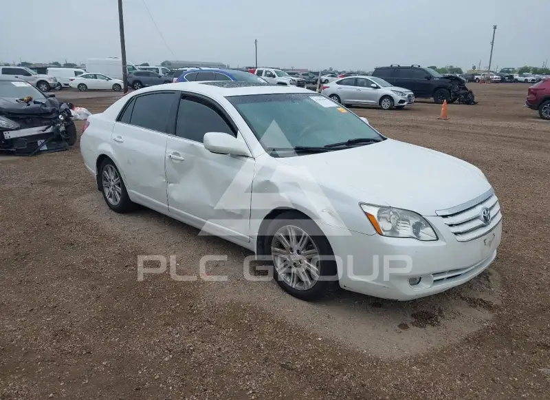 2007 Toyota AVALON photo