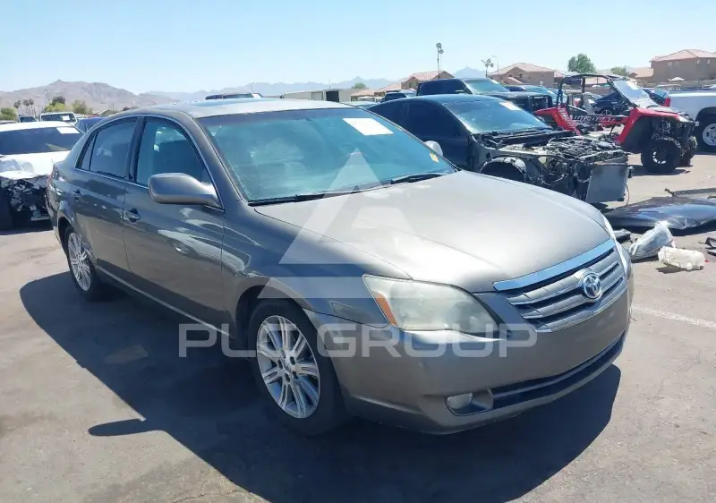2007 Toyota AVALON фото