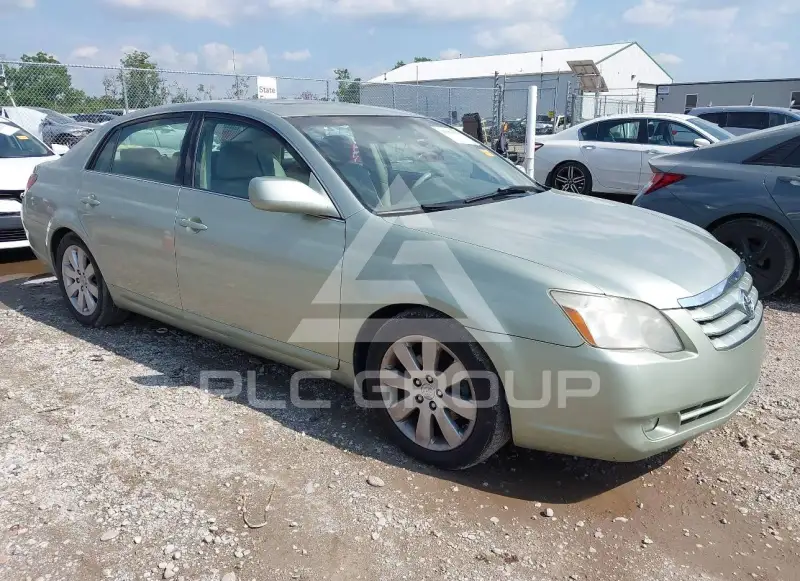 2007 Toyota AVALON фото