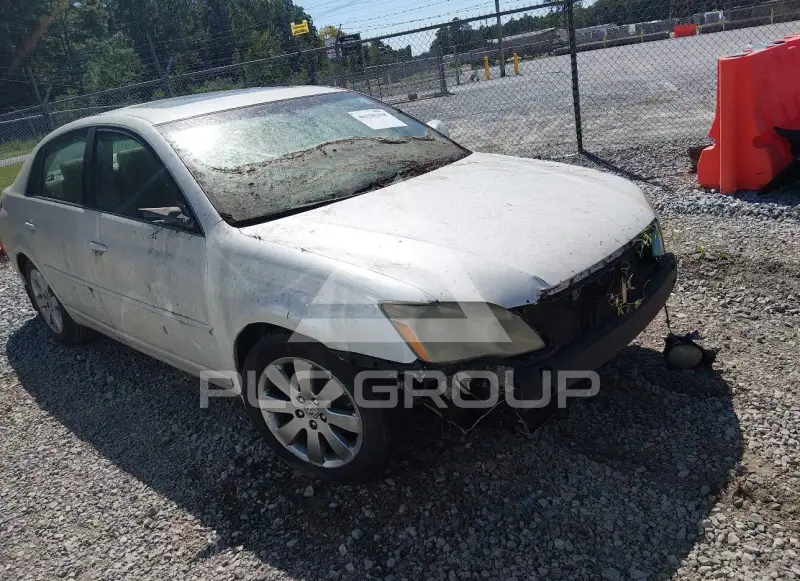2007 Toyota AVALON photo