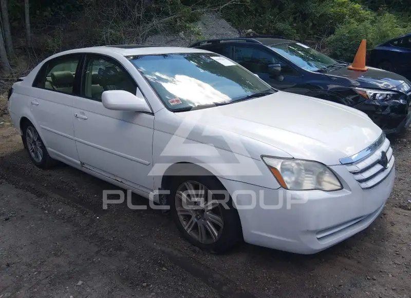 2007 Toyota AVALON photo