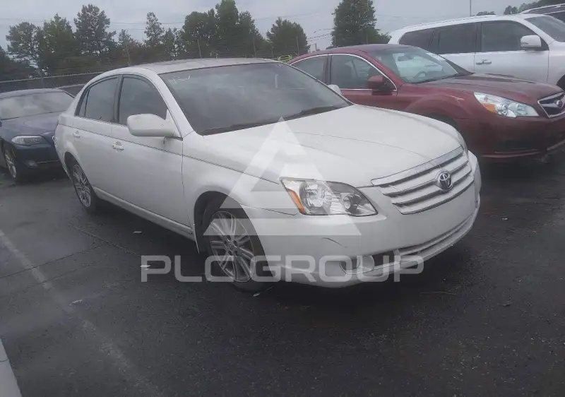 2007 Toyota AVALON фото