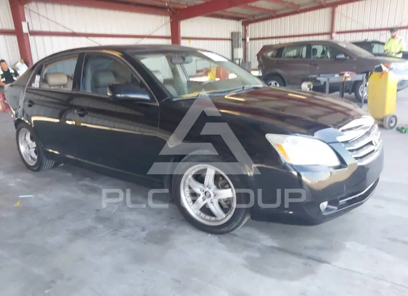 2007 Toyota AVALON фото