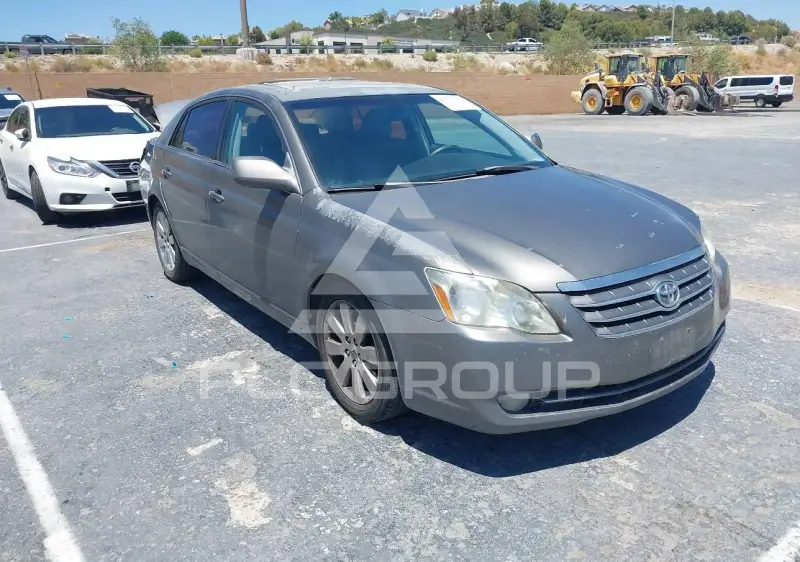 2007 Toyota AVALON фото