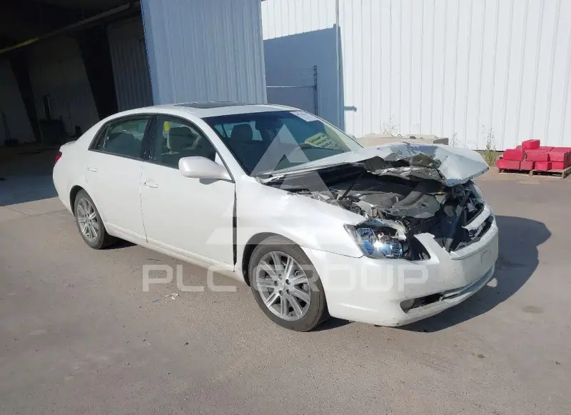 2007 Toyota AVALON фото