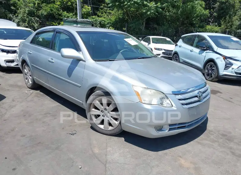2007 Toyota AVALON фото