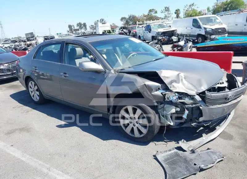 2007 Toyota AVALON фото