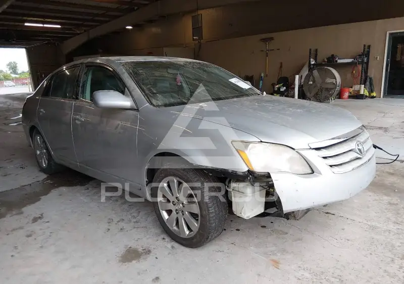 2007 Toyota AVALON фото