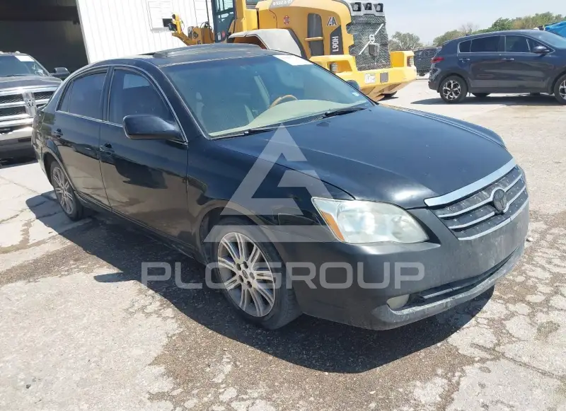2007 Toyota AVALON фото