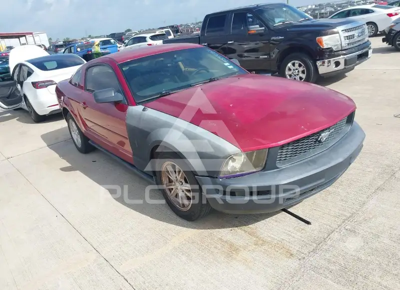 2007 Ford MUSTANG фото