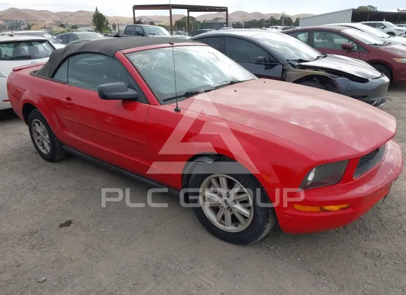 2007 Ford MUSTANG фото