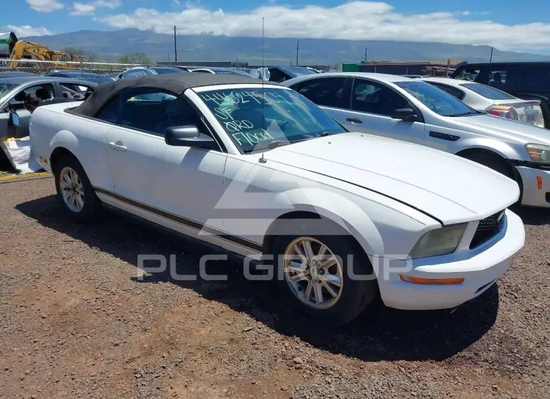 2007 Ford MUSTANG фото