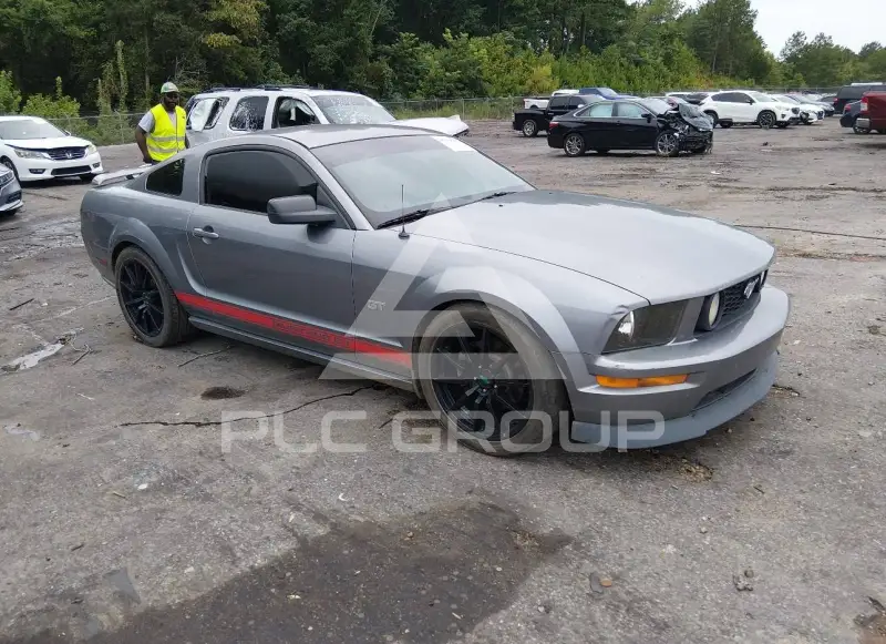 2007 Ford MUSTANG фото