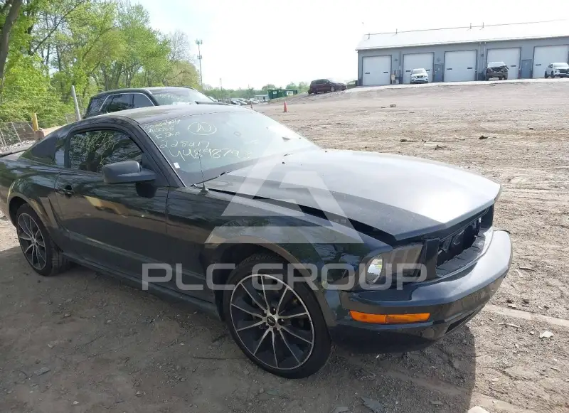 2007 Ford MUSTANG фото