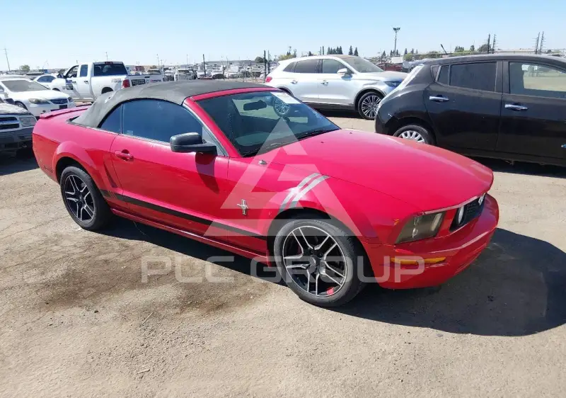 2007 Ford MUSTANG photo